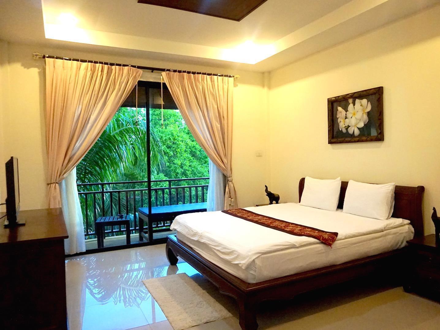 Thai Pura Resort Патая Екстериор снимка